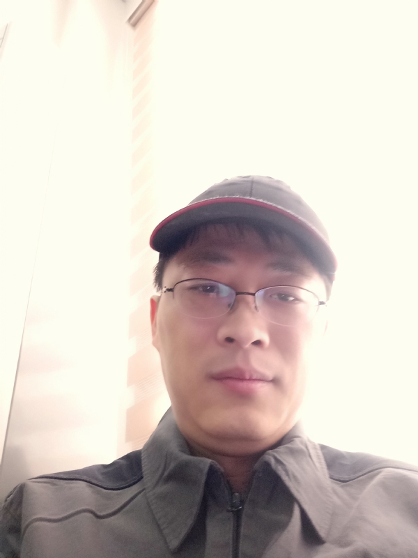 小马哥的第一张照片--哈密残疾人相亲网